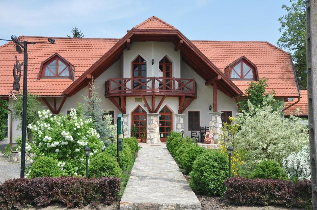 Hotel Berek Fogado Mátranovák Exteriér fotografie